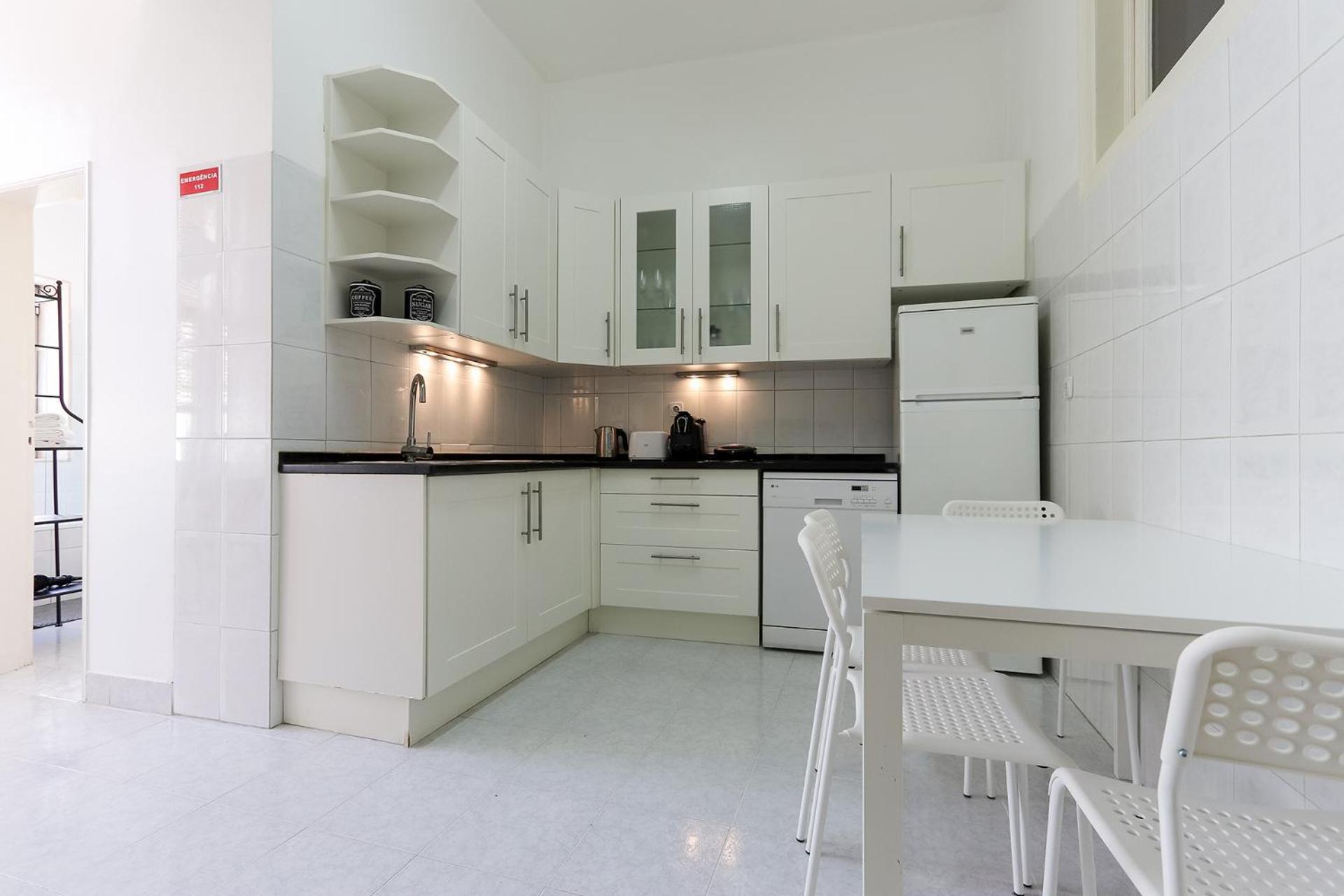 Cozy And Sunny Apartment - Anjos, Lissabon Exterior foto